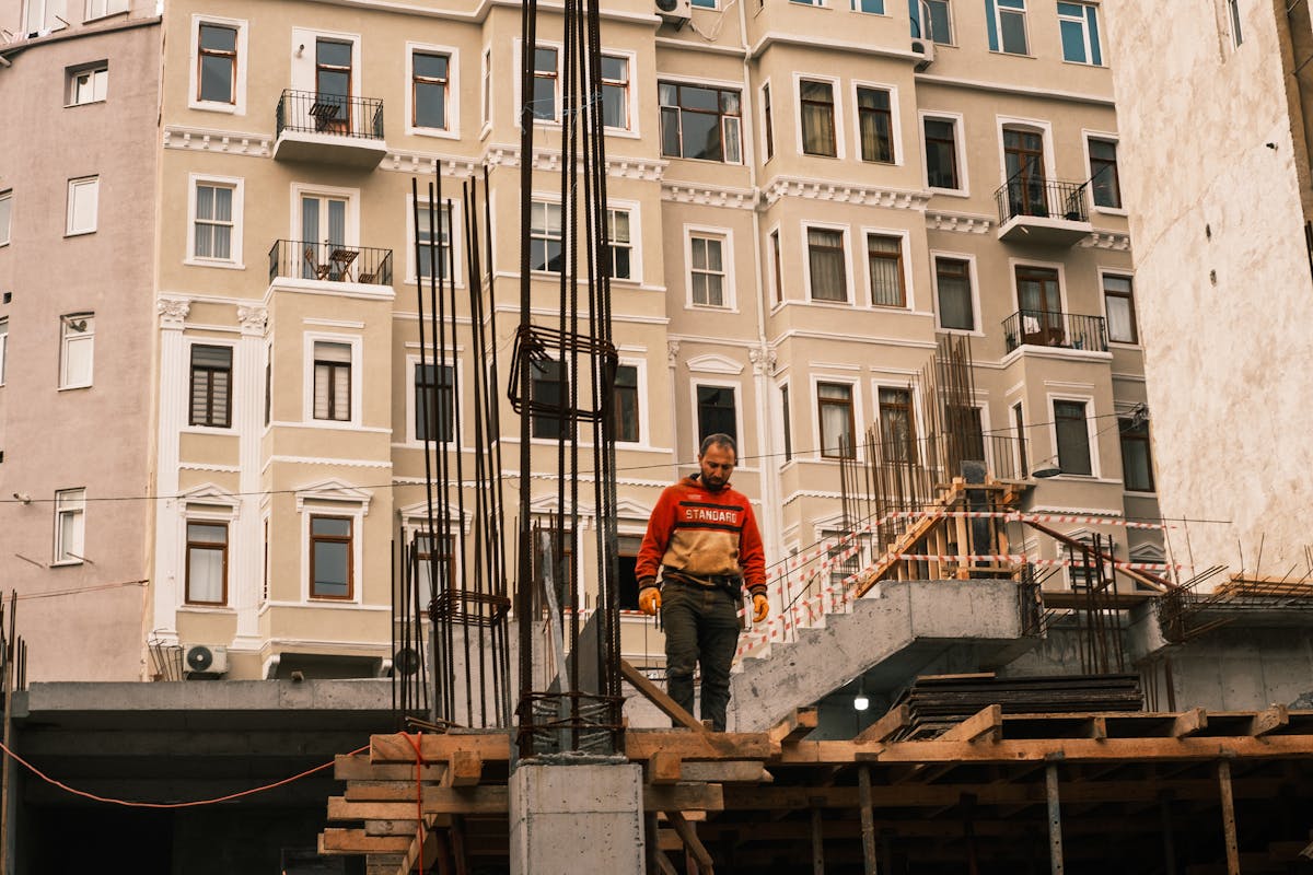 Why Romania Has Only 172 Senior-Level Job Postings